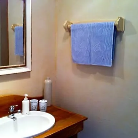 La Mesnagerie Bed & Breakfast